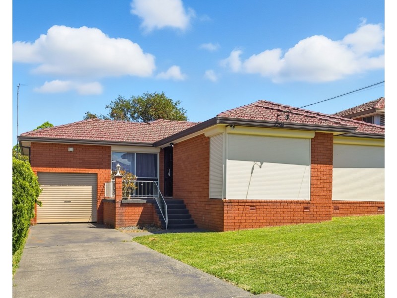 16 Percy St, Greystanes NSW 2145