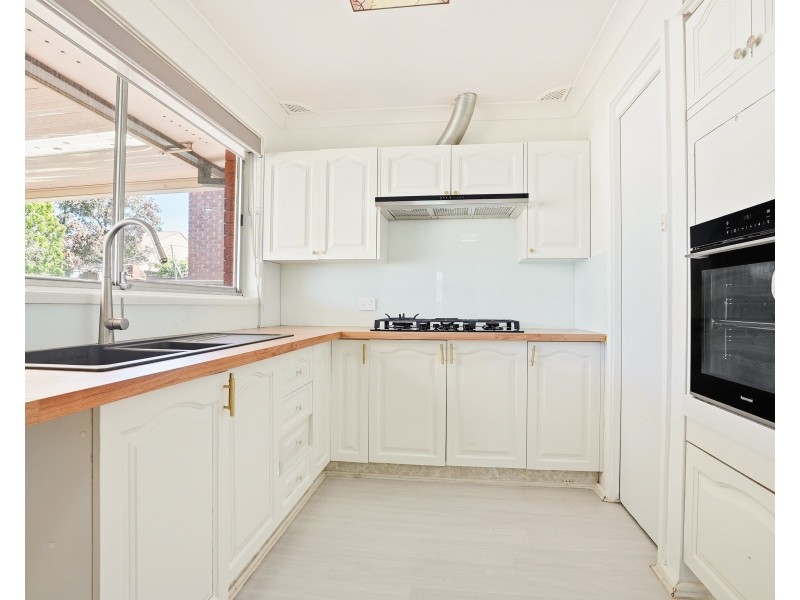 16 Percy St, Greystanes NSW 2145