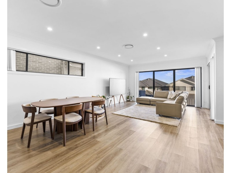 15 Murragauan Street, Pemulwuy NSW 2145