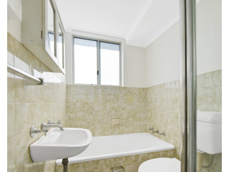 04/480 Merrylands Rd, Merrylands NSW 2160