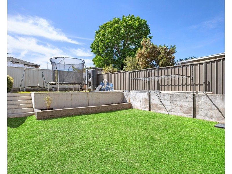 69 Holroyd Rd, Merrylands NSW 2160