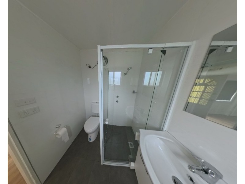 3/11 Shackel Av, Guildford NSW 2161