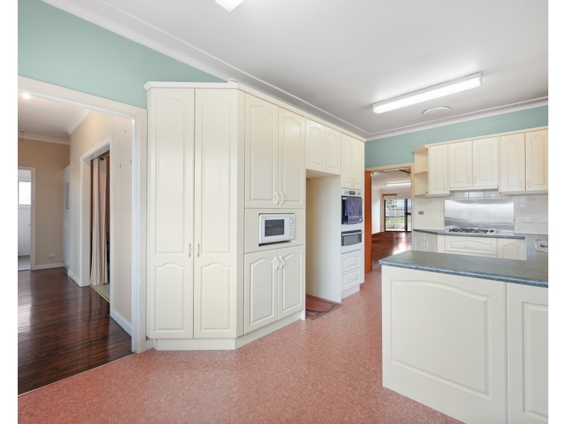 39 Laura St, Merrylands NSW 2160