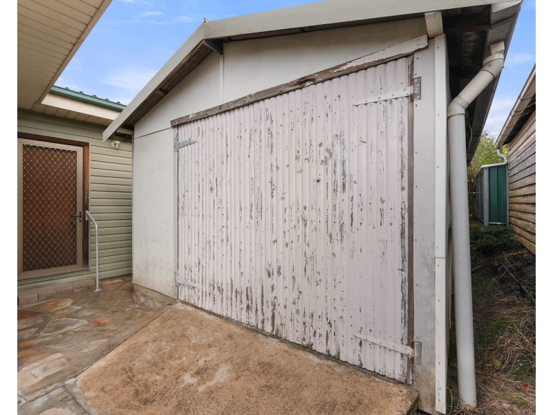 39 Laura St, Merrylands NSW 2160