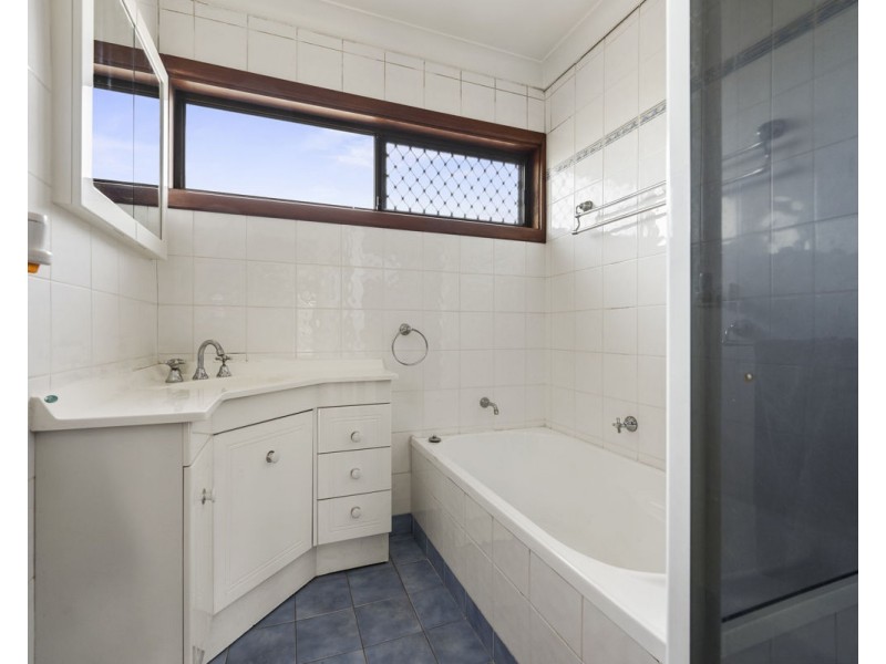 1 Lough Avenue, Guildford NSW 2161
