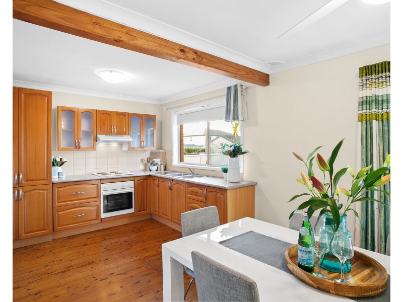 7 Gwydir St, Greystanes NSW 2145