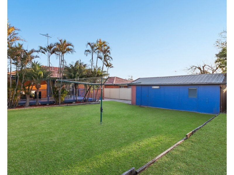 7 Gwydir St, Greystanes NSW 2145