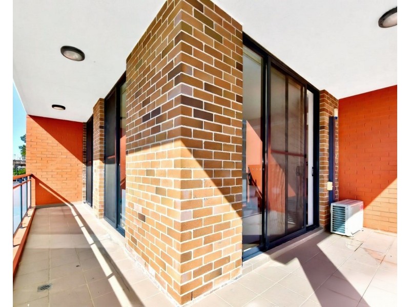 5/76-84 Railway Tce, Merrylands NSW 2160