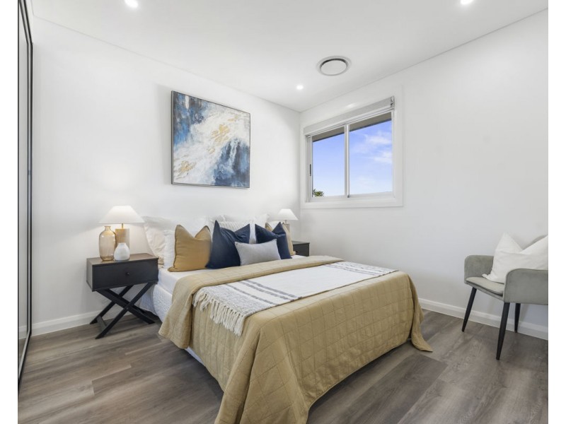 1 Lester Road, Greystanes NSW 2145