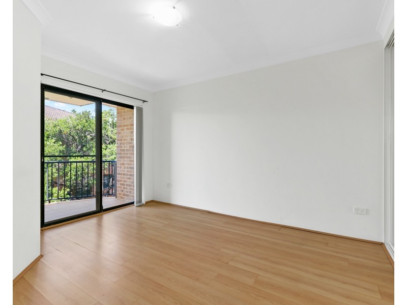 16/49-51 Calliope St, Guildford NSW 2161