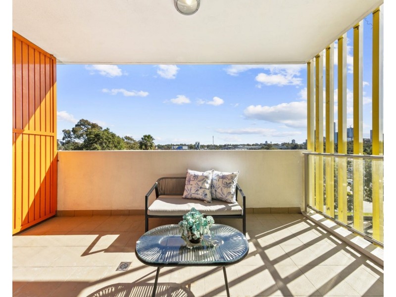 11/71 Cowper St, Granville NSW 2142