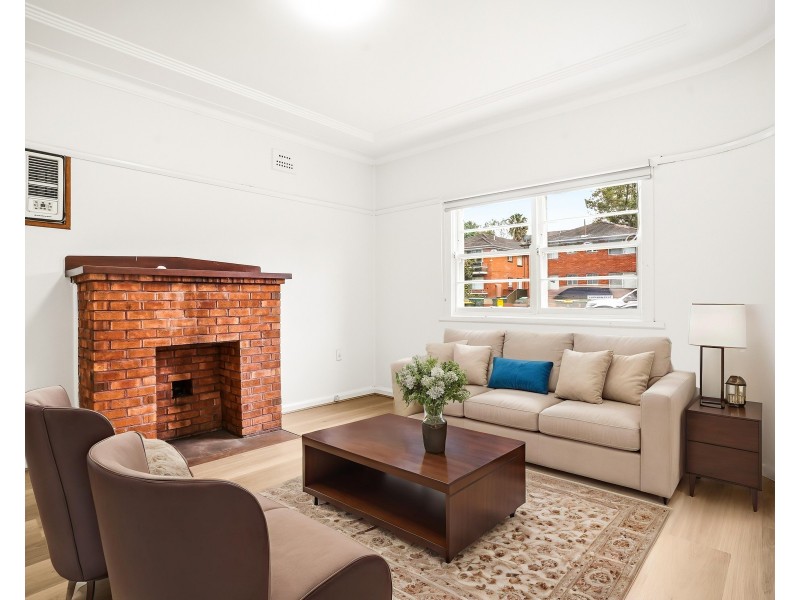 2 Birmingham St, Merrylands NSW 2160