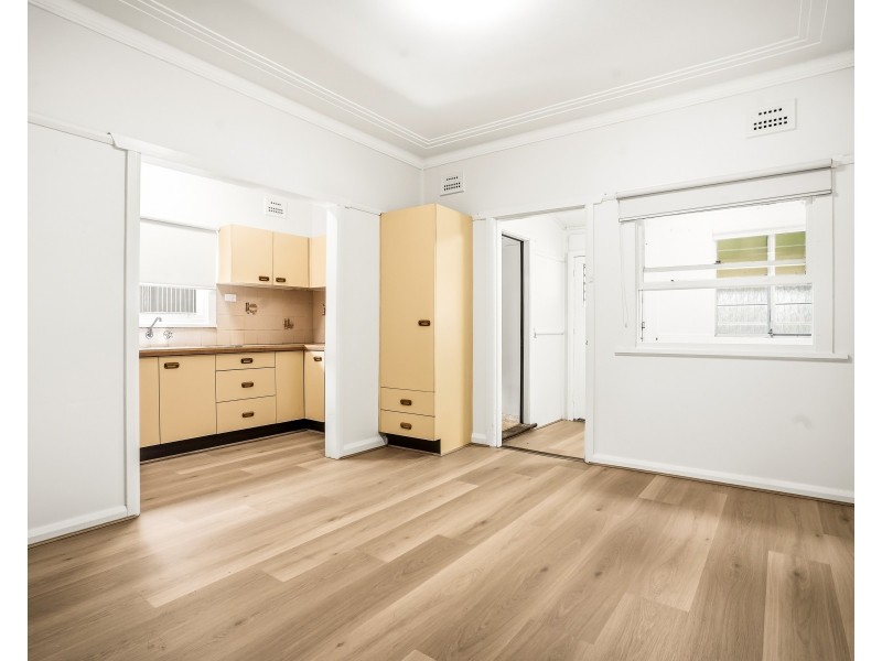2 Birmingham St, Merrylands NSW 2160