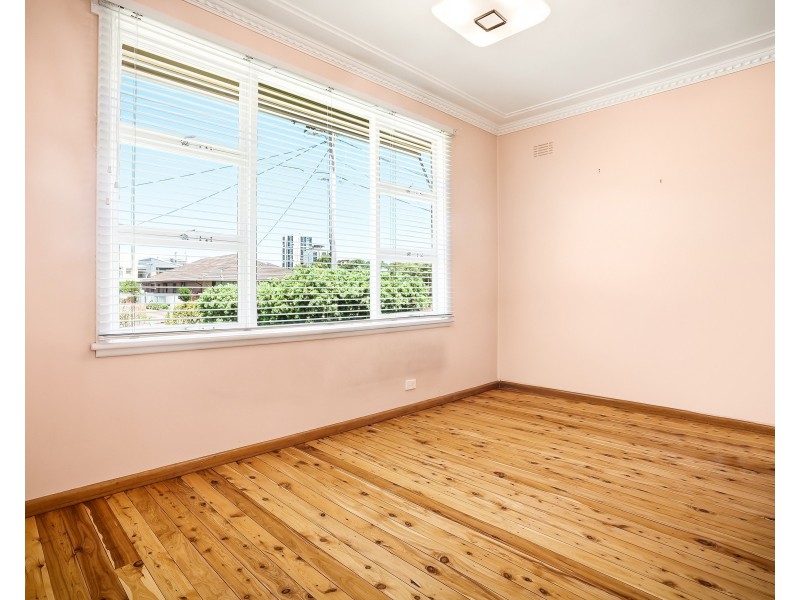 44 Clarence St, Merrylands NSW 2160