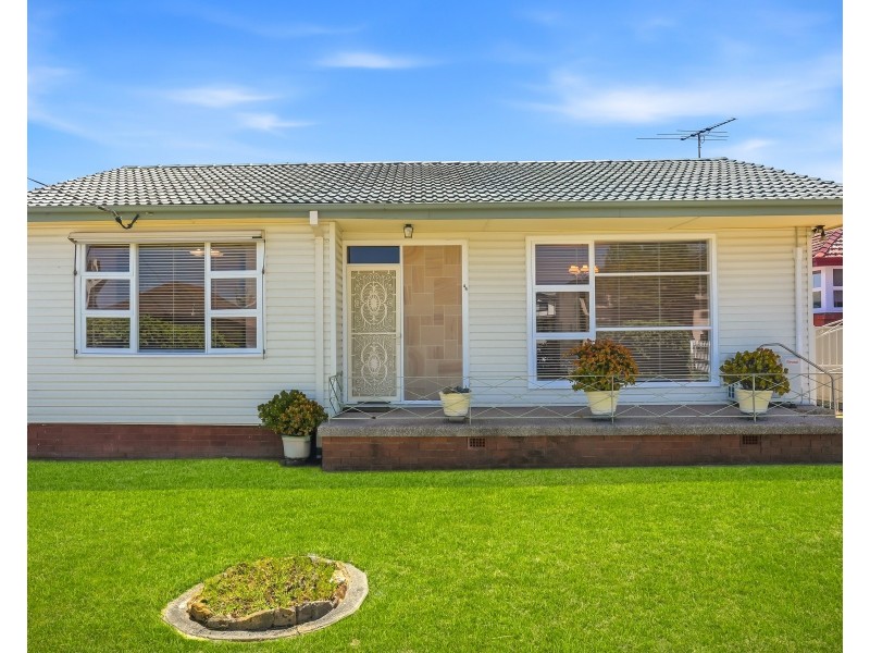44 Clarence St, Merrylands NSW 2160