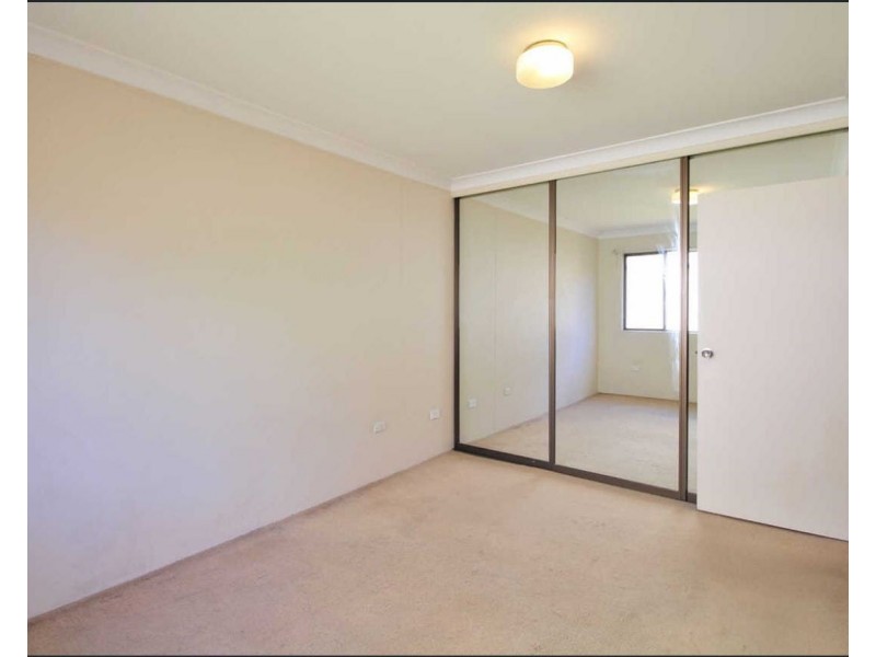 39/8 Sorrell St, Parramatta NSW 2150