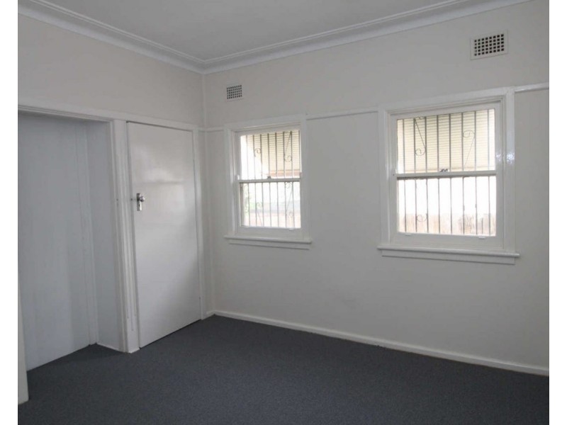 29 Calliope St, Guildford NSW 2161