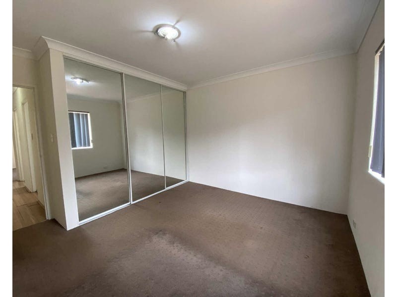3/108-112 Stapleton St, Wentworthville NSW 2145