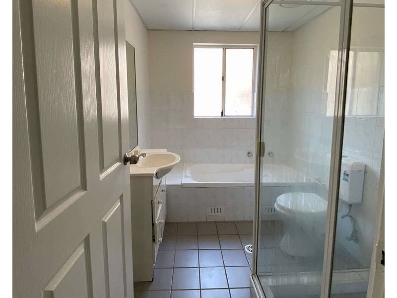 3/108-112 Stapleton St, Wentworthville NSW 2145