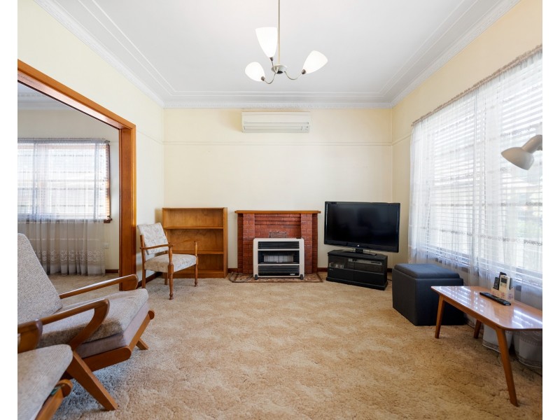 31 Calliope St, Guildford NSW 2161