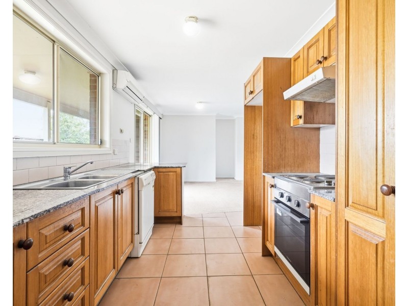 2/203 Old Windsor Rd, Northmead NSW 2152