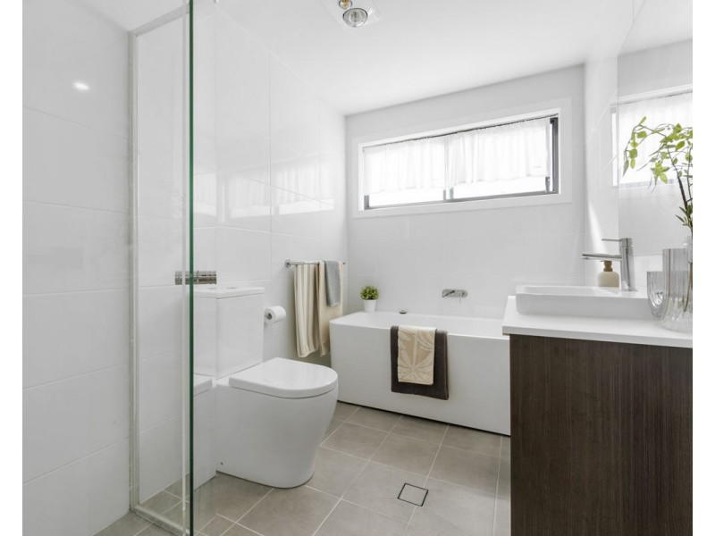 335 Driftway Drive, Pemulwuy NSW 2145