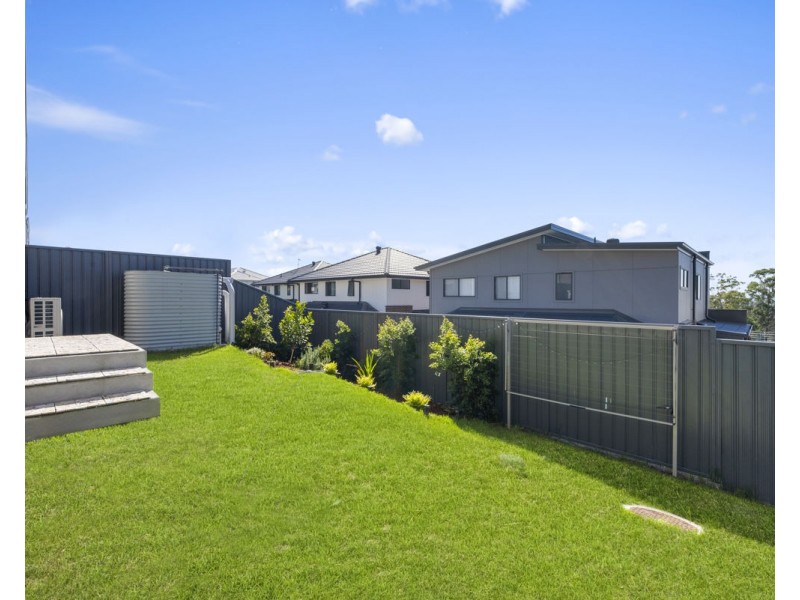 335 Driftway Drive, Pemulwuy NSW 2145
