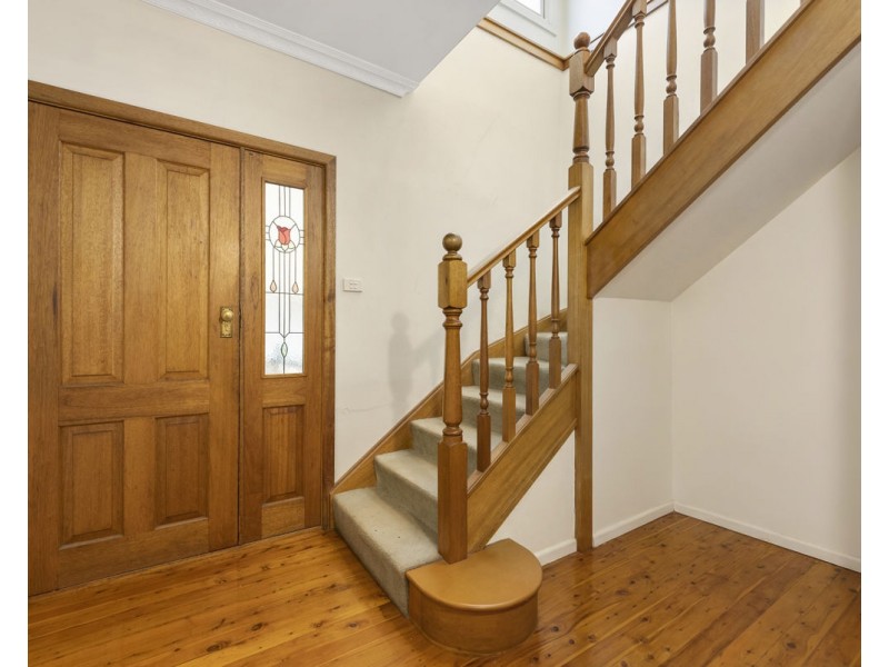 20 Bernard Street, Westmead NSW 2145