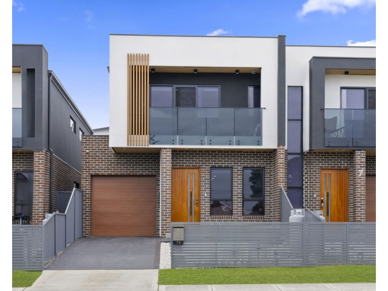 7a Waverley Street, Fairfield West NSW 2165