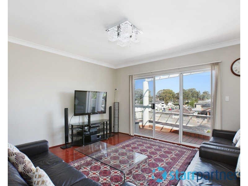 12/44-46 Memorial Av, Merrylands NSW 2160