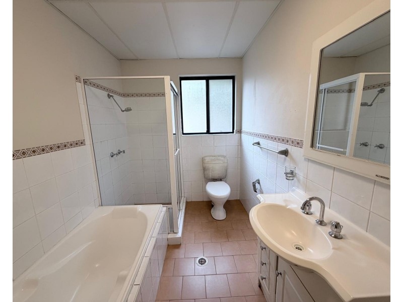 13/2-4 Kane St, Guildford NSW 2161