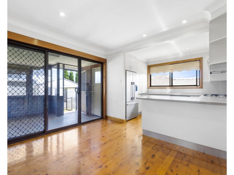 71 Jersey Road, Greystanes NSW 2145