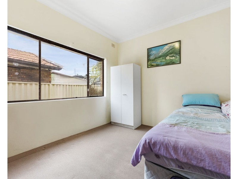 5 Lois Place, Merrylands NSW 2160