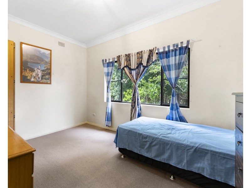 5 Lois Place, Merrylands NSW 2160