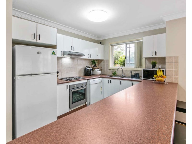 1/4 Tungarra Rd, Girraween NSW 2145