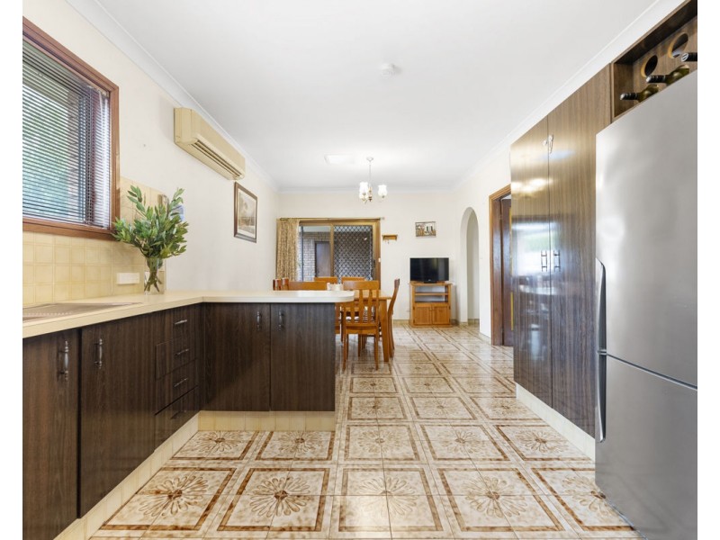 706 Merrylands Road, Greystanes NSW 2145