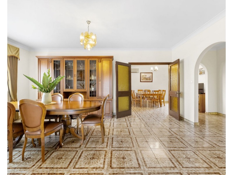 706 Merrylands Road, Greystanes NSW 2145