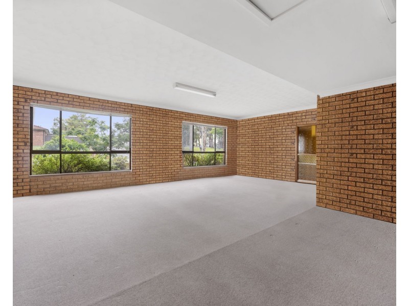 706 Merrylands Road, Greystanes NSW 2145