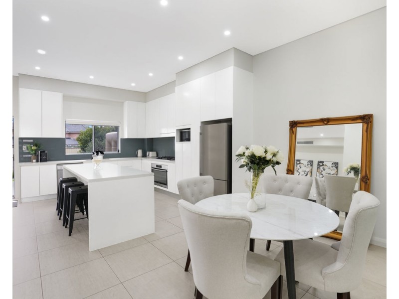 8 Valda Street, Merrylands NSW 2160