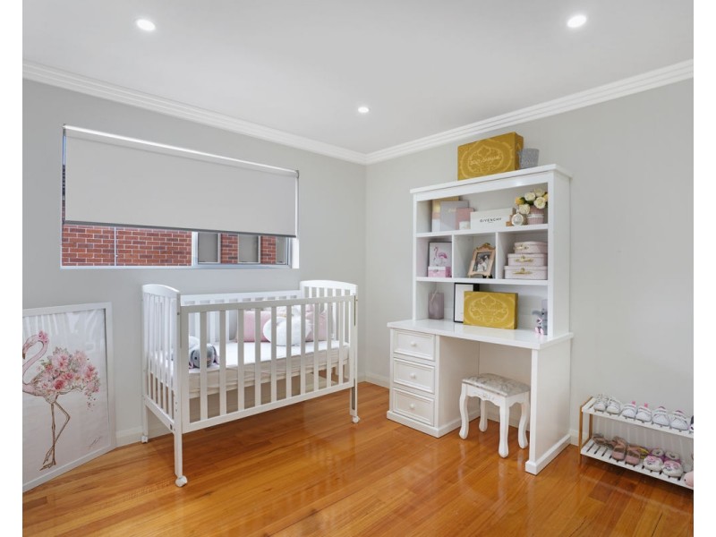 8 Valda Street, Merrylands NSW 2160