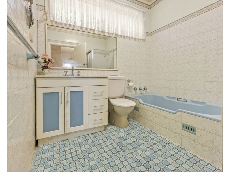 132 Greystanes Road, Greystanes NSW 2145