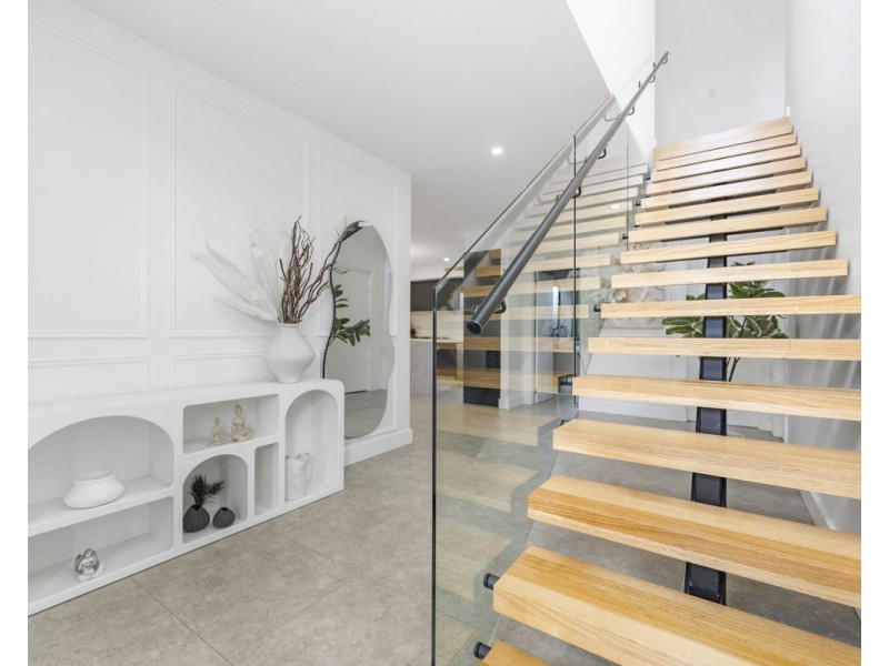 13 Hamilton Street, South Wentworthville NSW 2145