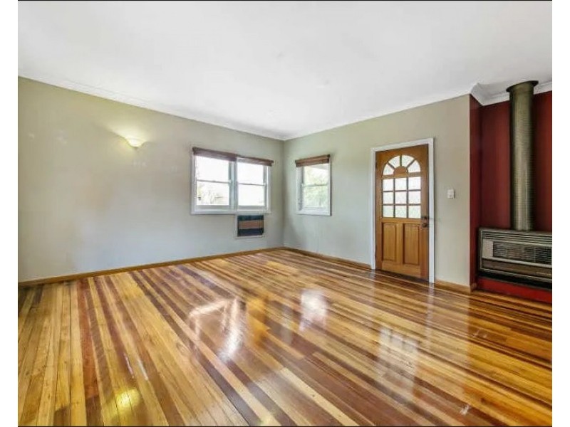 77 Caloola Rd, Constitution Hill NSW 2145