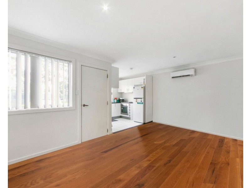 83A Binalong Rd, Old Toongabbie NSW 2146