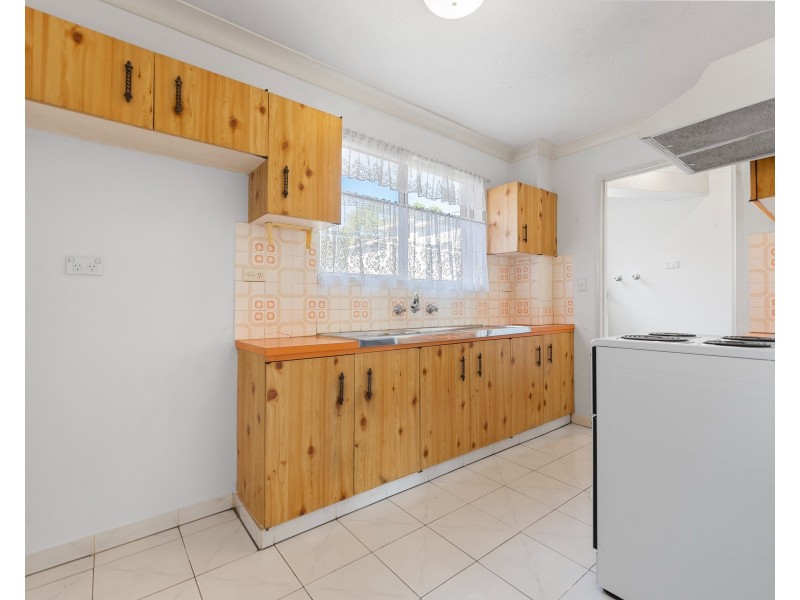 8/1-3 Torrens St, Merrylands West NSW 2160