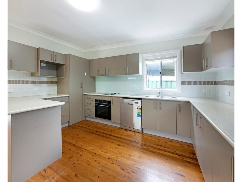 92 Centenary Rd, South Wentworthville NSW 2145