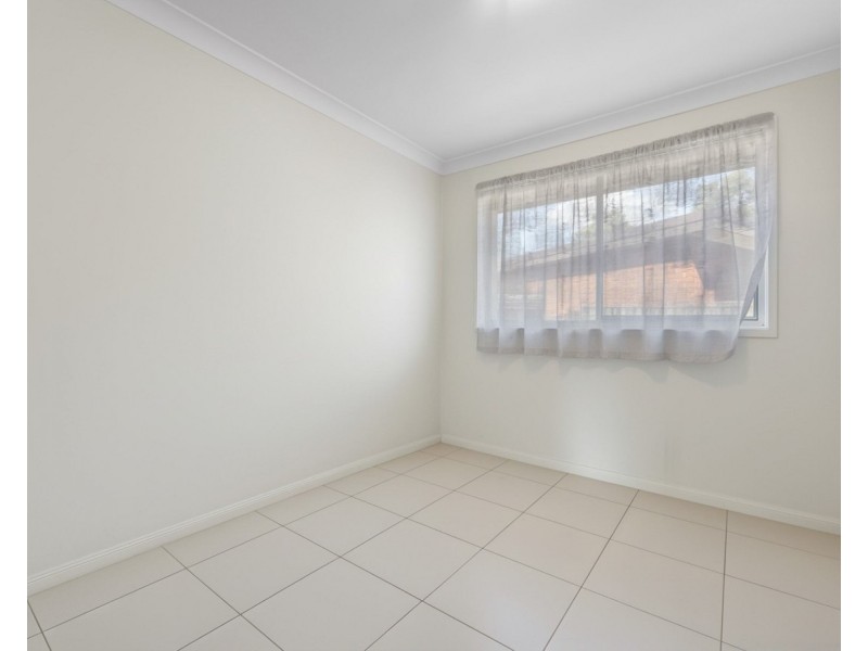 8 Lloyd St, Greystanes NSW 2145