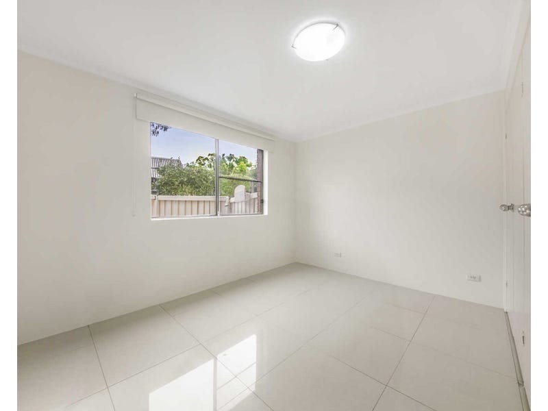 2/476 Guildford Rd, Guildford NSW 2161