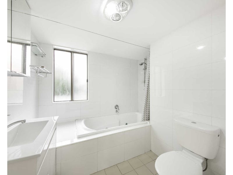 2/476 Guildford Rd, Guildford NSW 2161