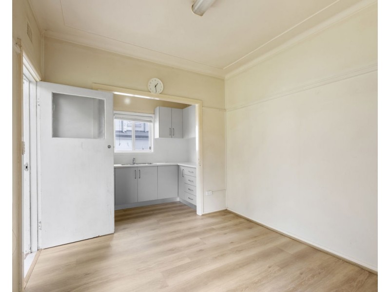 14 Fairfield Road, Guildford NSW 2161